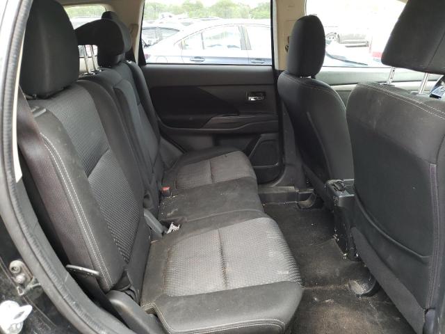 Photo 6 from auction – 2016 MITSUBISHI OUTLANDER with VIN JA4AZ3A33GZ030517