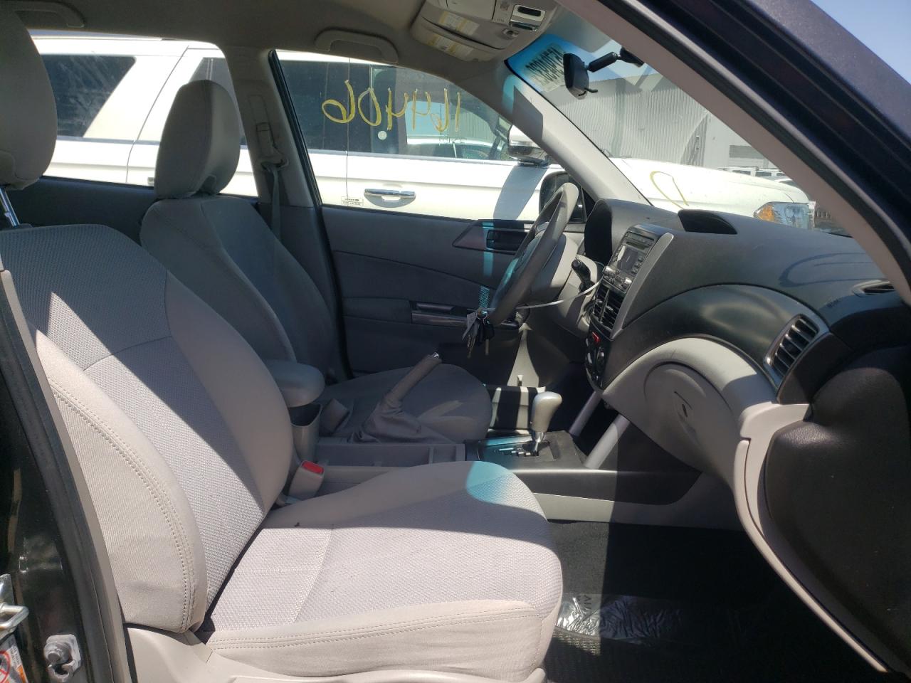 Photo 5 from auction – 2012 SUBARU FORESTER 2 with VIN JF2SHABC3CH403234