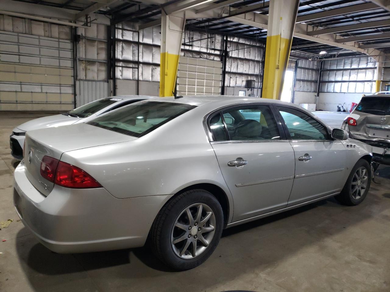 Zdjęcie 4 z aukcji – 2007 BUICK LUCERNE CX z VIN 1G4HD57277U154425