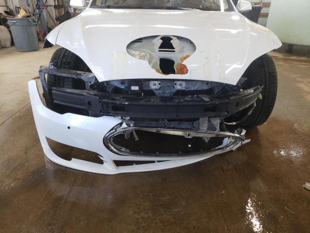 Photo 9 from auction – 2013 TESLA MODEL S with VIN 5YJSA1CN7DFP20566