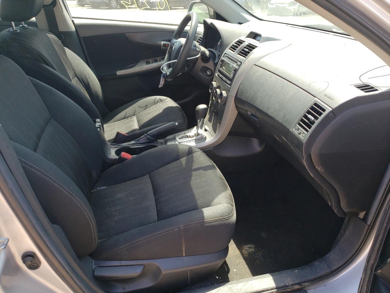 Photo 5 from auction – 2012 TOYOTA COROLLA BA with VIN 2T1BU4EE7CC833068