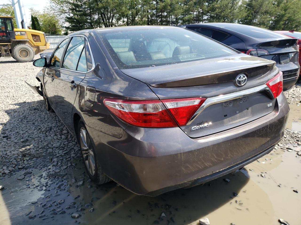 Photo 3 from auction – 2015 TOYOTA CAMRY LE with VIN 4T1BF1FK7FU044807