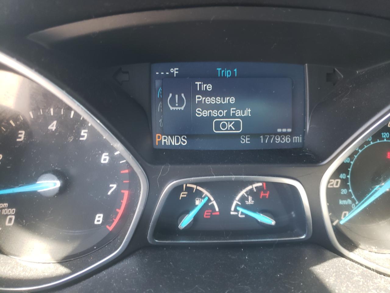 Photo 8 from auction – 2014 FORD ESCAPE SE with VIN 1FMCU0GX2EUD02583