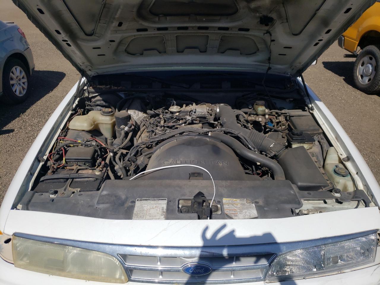 Photo 7 from auction – 1997 FORD CROWN VICT with VIN 2FALP71W3VX165477