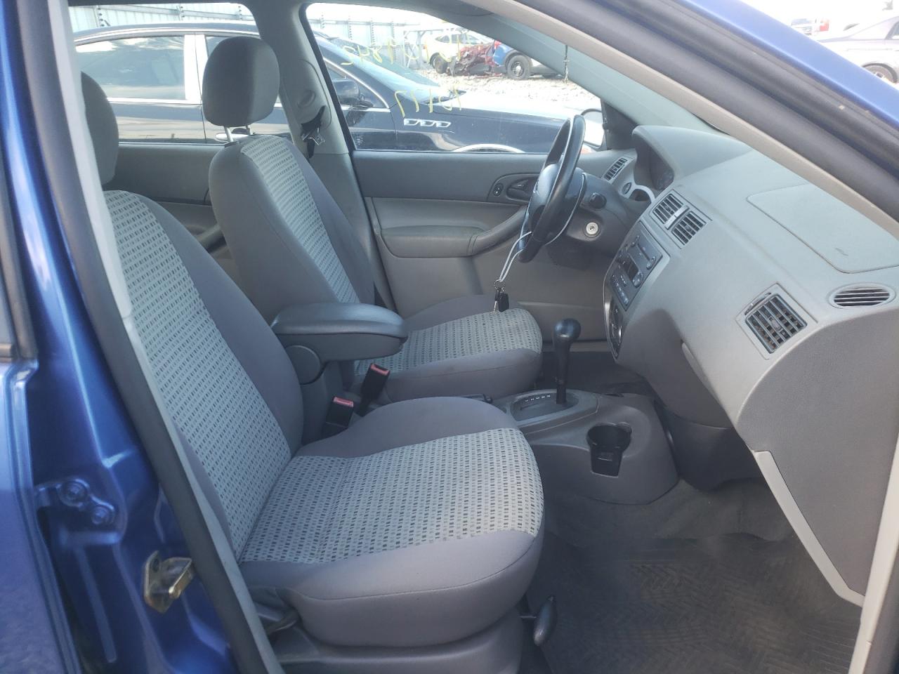 Photo 5 from auction – 2005 FORD FOCUS ZXW with VIN 1FAFP36N35W221287