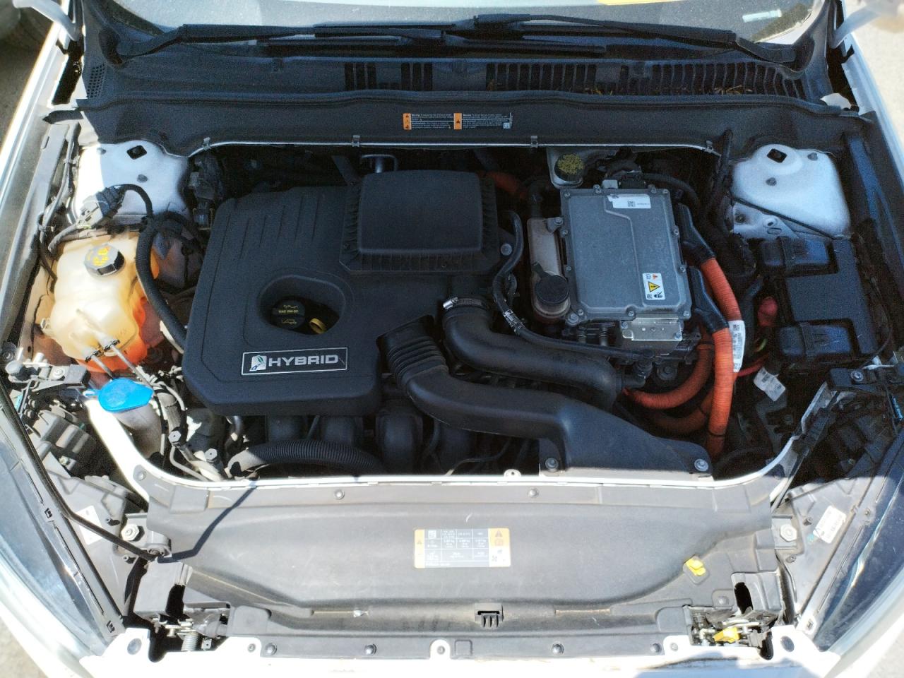 Photo 7 from auction – 2013 FORD FUSION SE with VIN 3FA6P0LUXDR208970