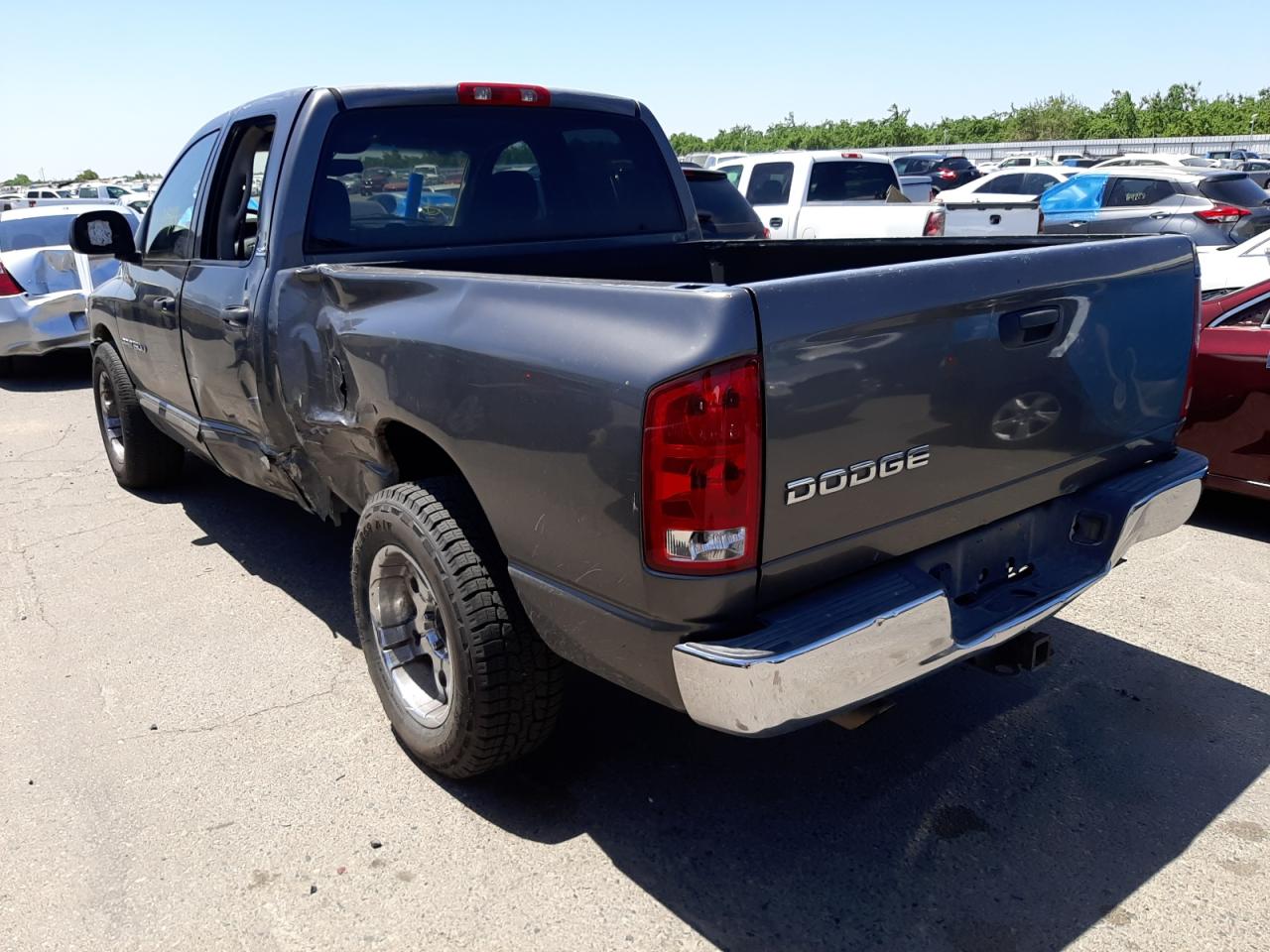 Photo 3 from auction – 2002 DODGE RAM 1500 with VIN 3D7HA18N82G149038