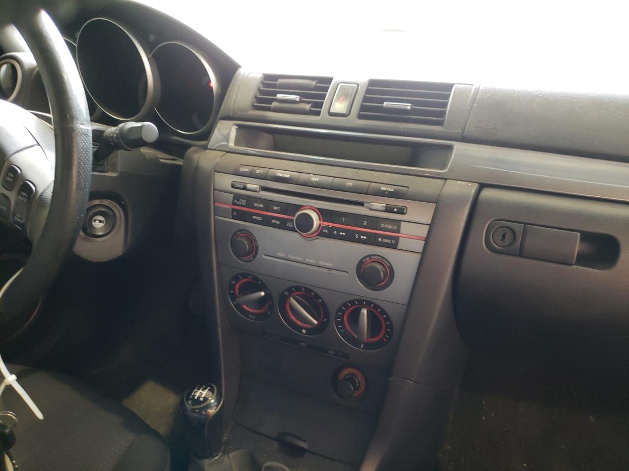 Photo 9 from auction – 2007 MAZDA 3 S with VIN JM1BK323371666138