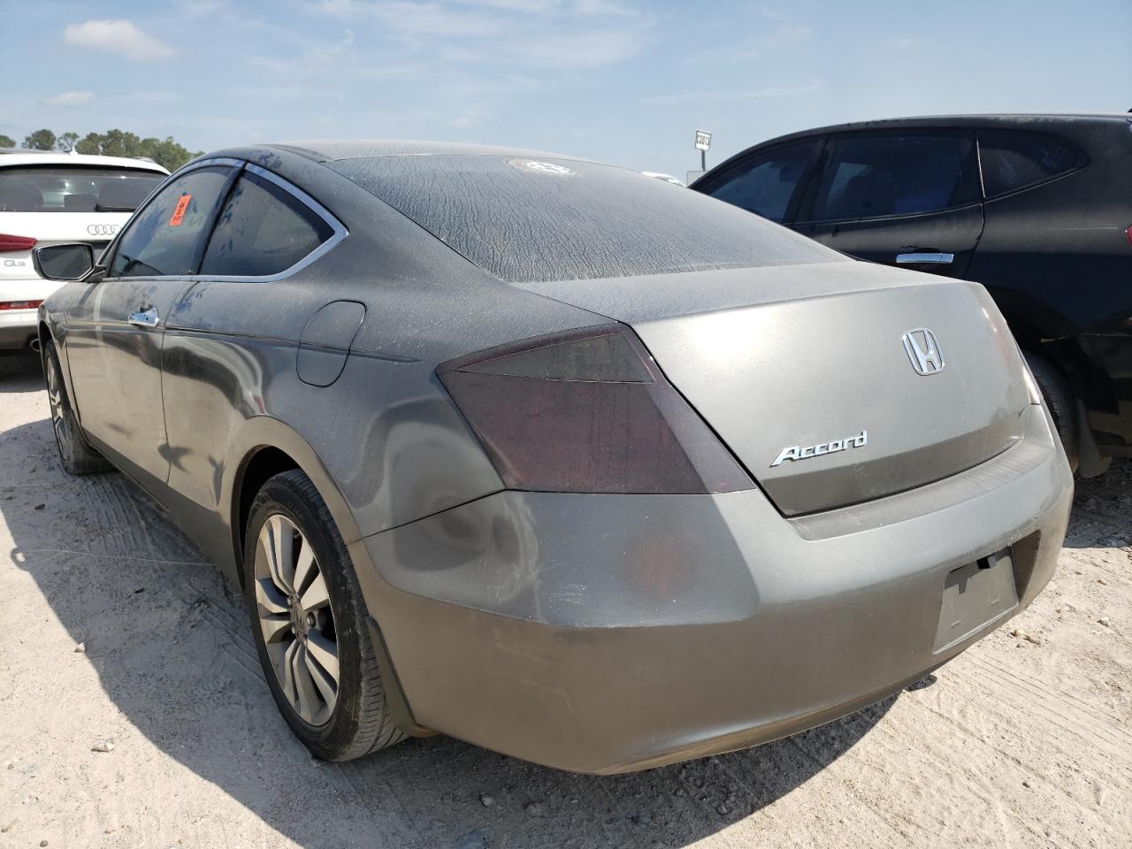 Photo 3 from auction – 2010 HONDA ACCORD LX with VIN 1HGCS1B31AA014183