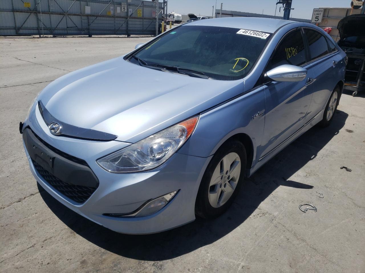 Photo 2 from auction – 2011 HYUNDAI SONATA HYB with VIN KMHEC4A41BA017579