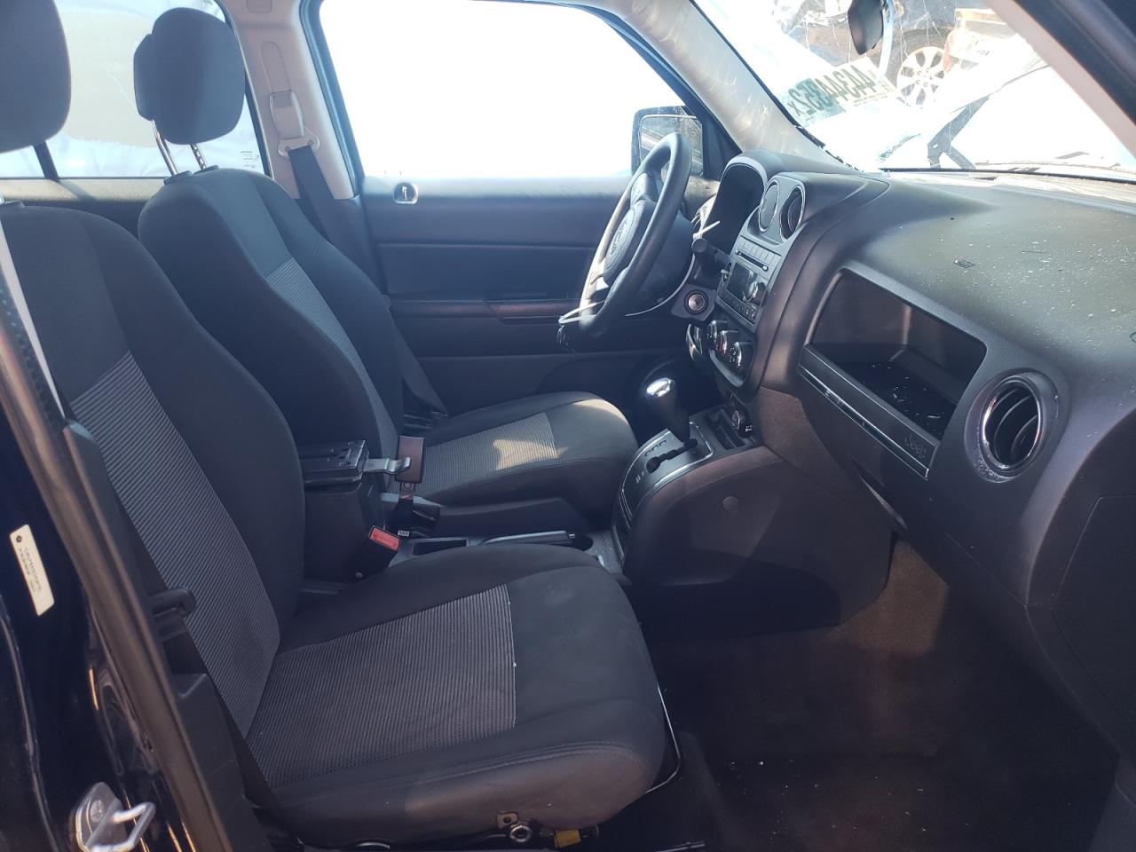 Photo 5 from auction – 2014 JEEP PATRIOT SP with VIN 1C4NJPBA5ED634745