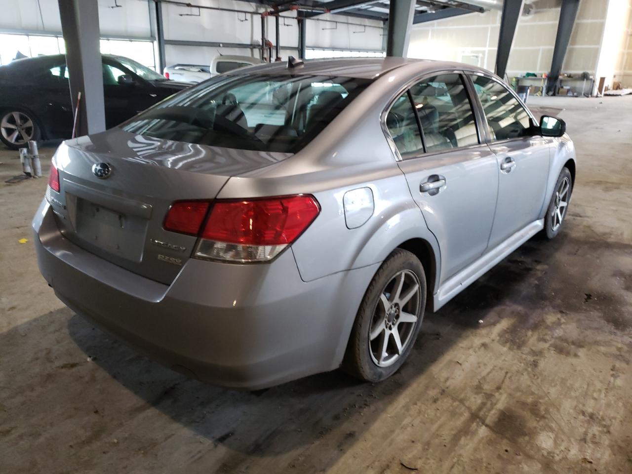 Photo 4 from auction – 2011 SUBARU LEGACY 2.5 with VIN 4S3BMBK65B3261717