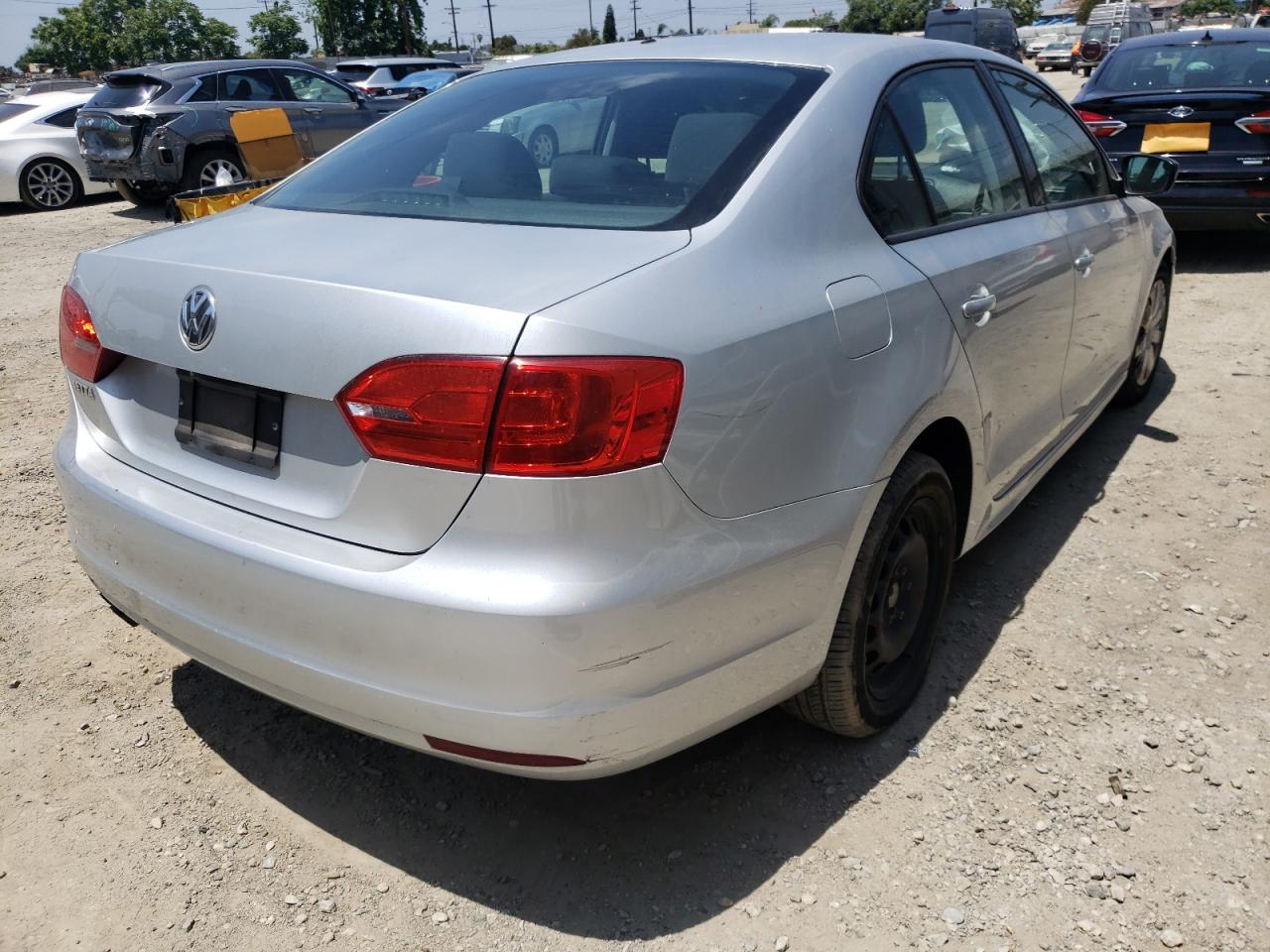 Photo 4 from auction – 2012 VOLKSWAGEN JETTA BASE with VIN 3VW2K7AJ2CM329106
