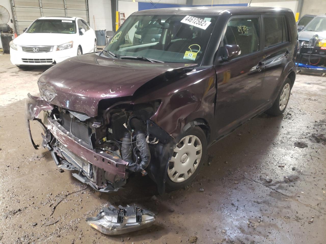 Photo 2 from auction – 2010 TOYOTA SCION with VIN JTLZE4FE5A1107970