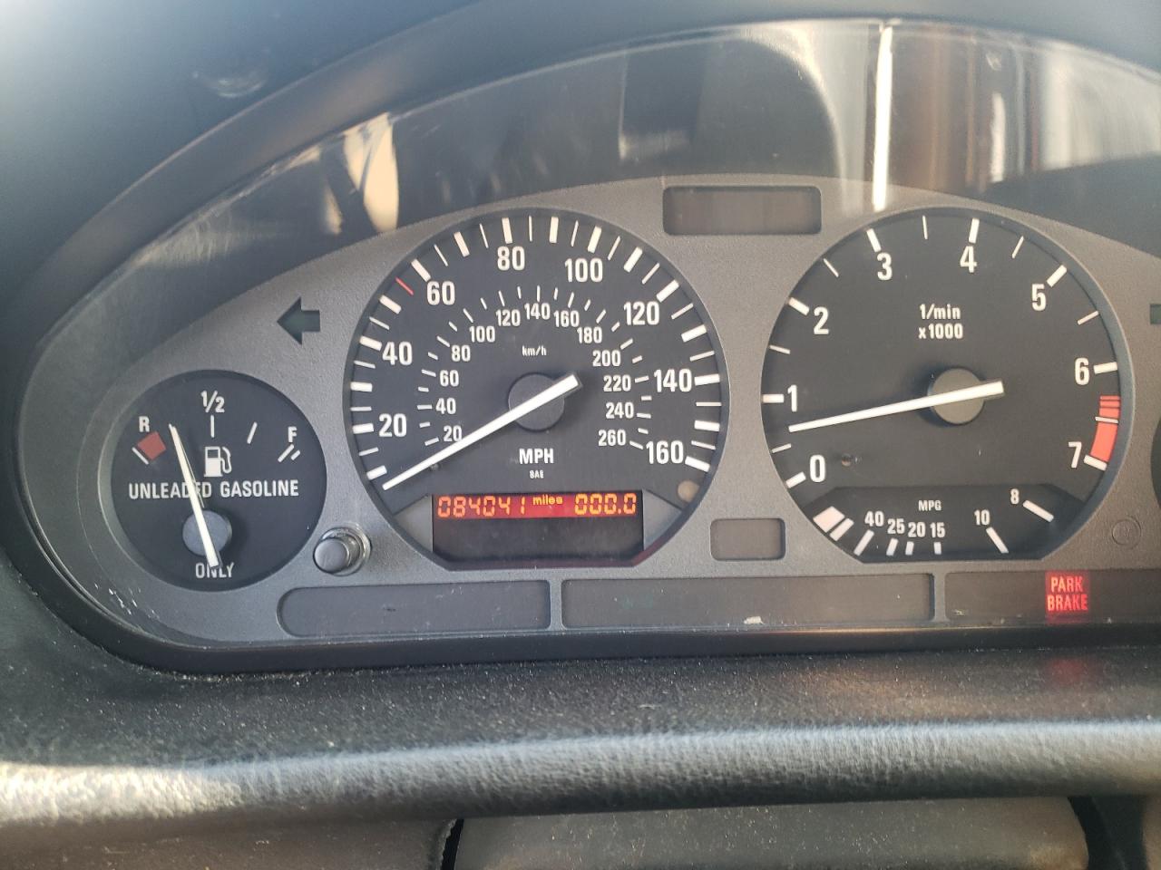 Photo 8 from auction – 1995 BMW 325 IC with VIN WBABJ5322SJC81554