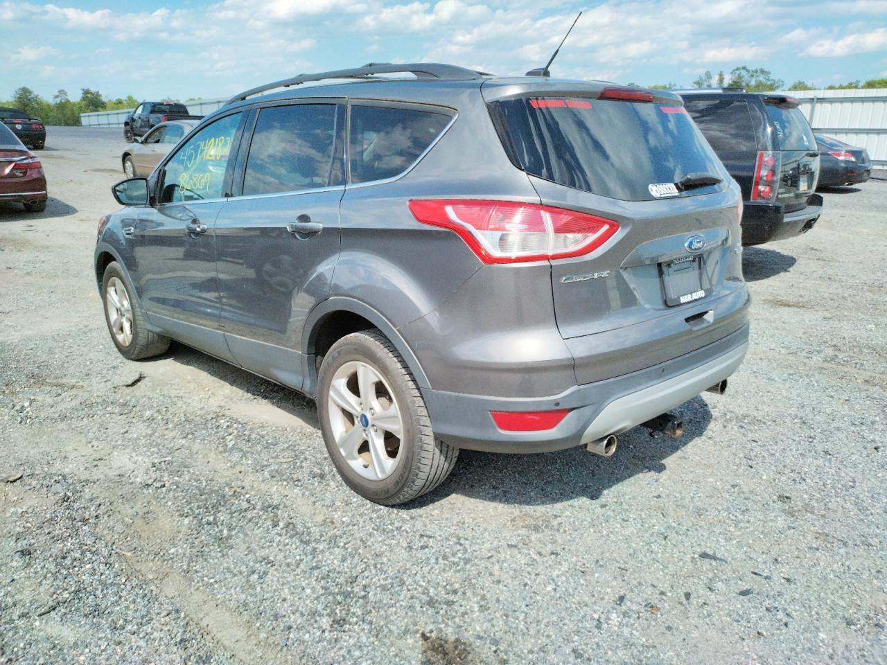 Photo 3 from auction – 2013 FORD ESCAPE SE with VIN 1FMCU0GX4DUB56573