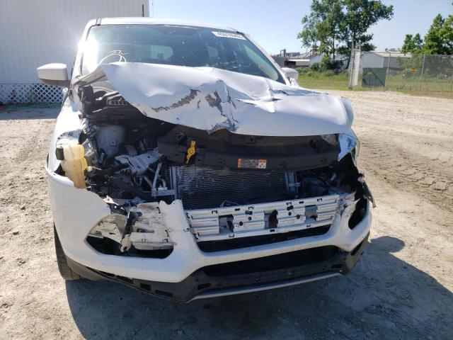 Photo 9 from auction – 2016 FORD ESCAPE SE with VIN 1FMCU0G70GUC34464