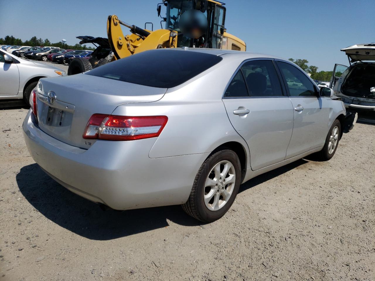 Photo 4 from auction – 2011 TOYOTA CAMRY BASE with VIN 4T1BF3EK1BU610094