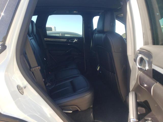 Photo 6 from auction – 2016 PORSCHE CAYENNE with VIN WP1AA2A21GKA09588