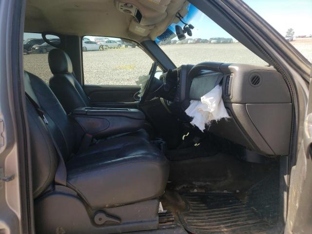 Photo 5 from auction – 2006 GMC NEW SIERRA with VIN 2GTEK13T461143672
