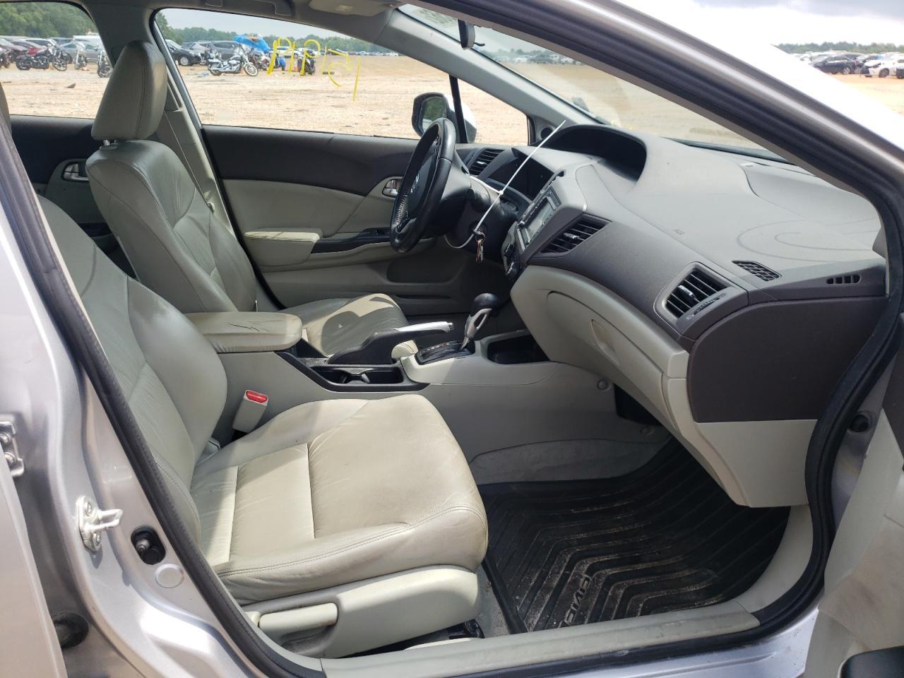 Photo 5 from auction – 2012 HONDA CIVIC EXL with VIN 19XFB2F97CE047978