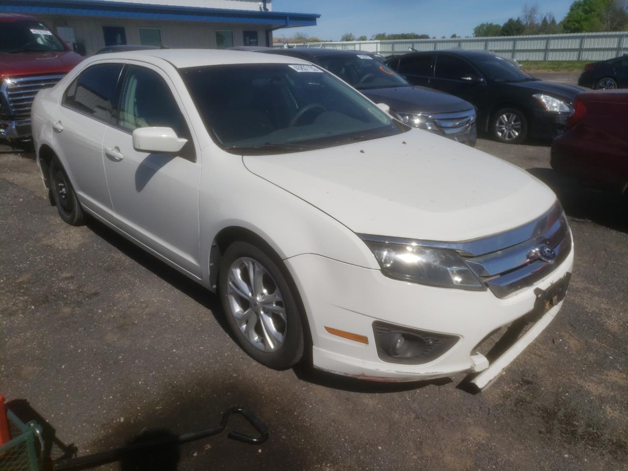FORD FUSION SE 2012 with VIN 3FAHP0HA2CR182273 - Photo from auction