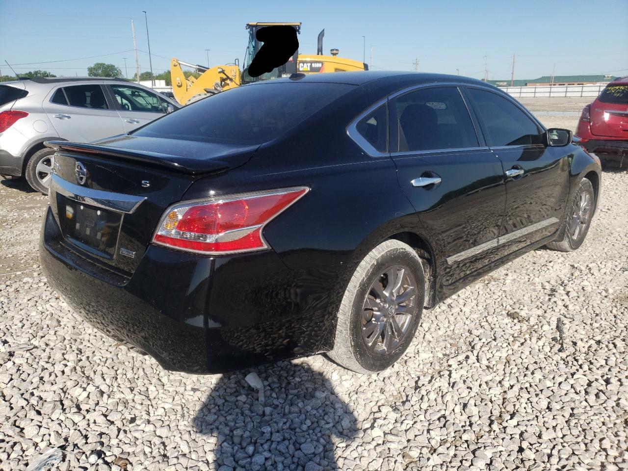 Фото 4 с аукциона – 2015 NISSAN ALTIMA 2.5 с VIN 1N4AL3AP1FC486193