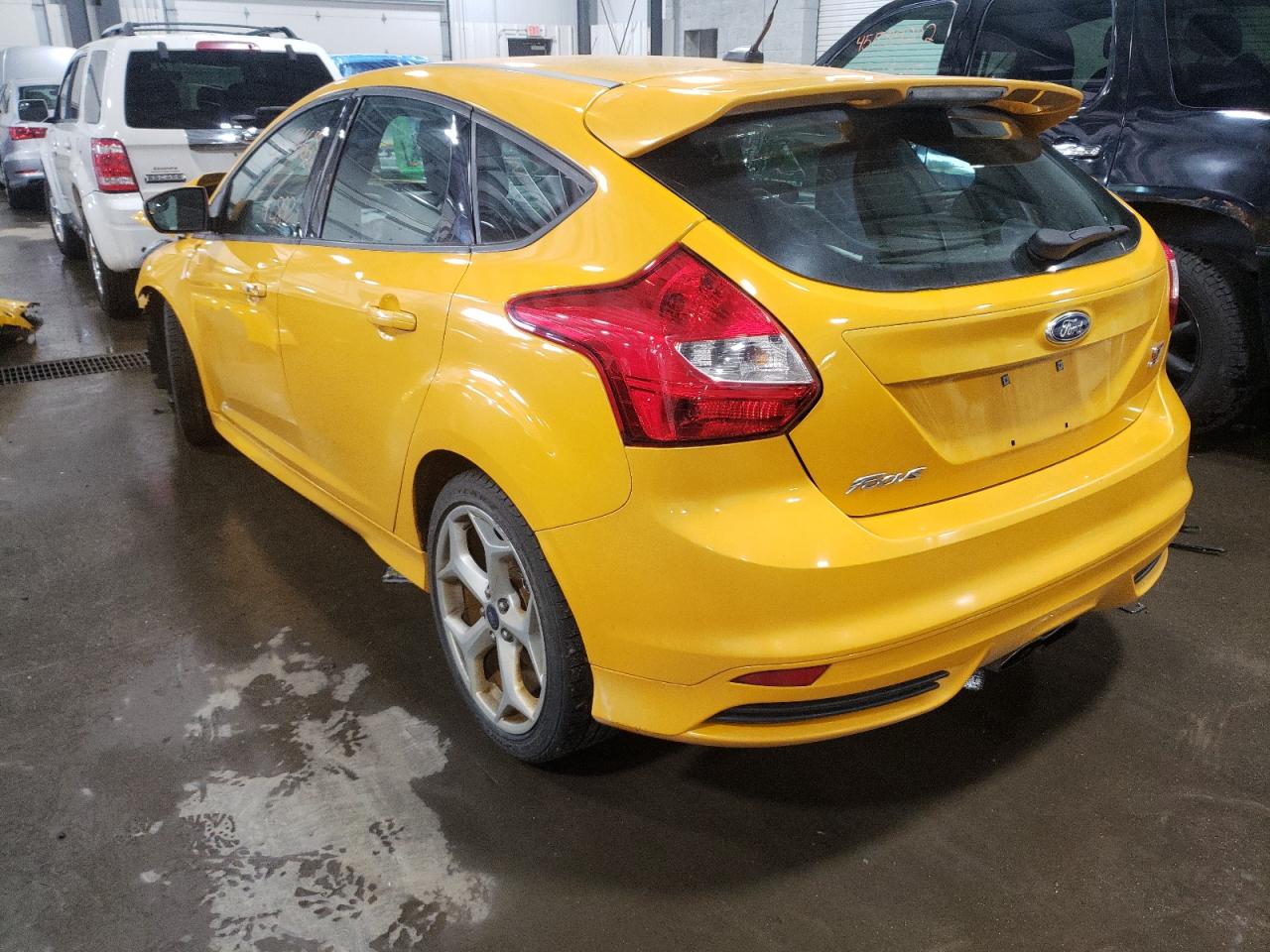 Photo 3 from auction – 2013 FORD FOCUS ST with VIN 1FADP3L93DL384178