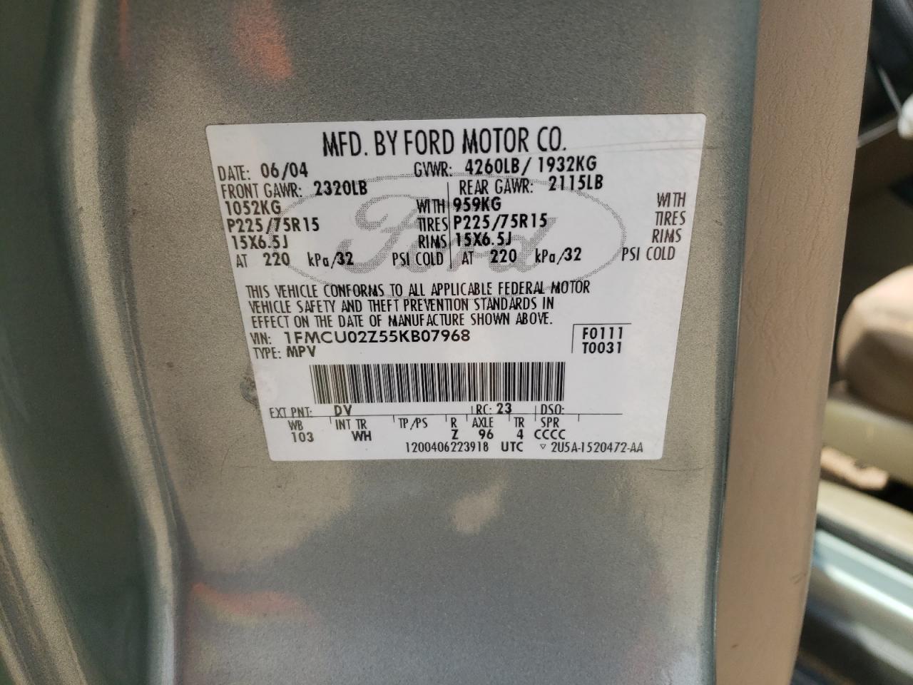 Photo 10 from auction – 2005 FORD ESCAPE XLS with VIN 1FMCU02Z55KB07968