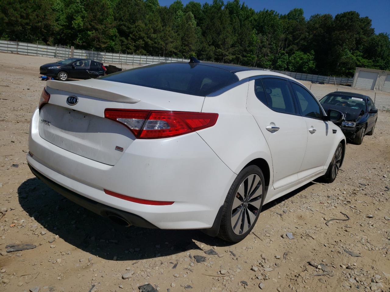 Photo 4 from auction – 2012 KIA OPTIMA SX with VIN 5XXGR4A60CG014949