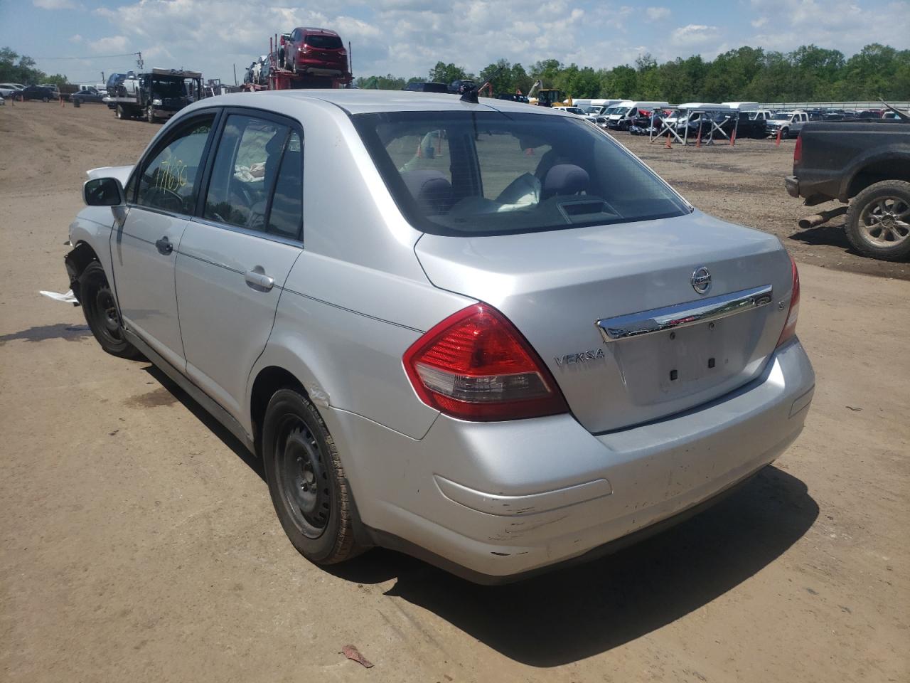 Photo 3 from auction – 2007 NISSAN VERSA S with VIN 3N1BC11E07L422754