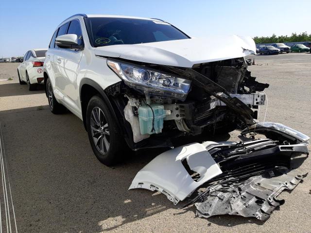 TOYOTA HIGHLANDER 2018 with VIN 5TDJZRFH0JS818001 - Photo from auction