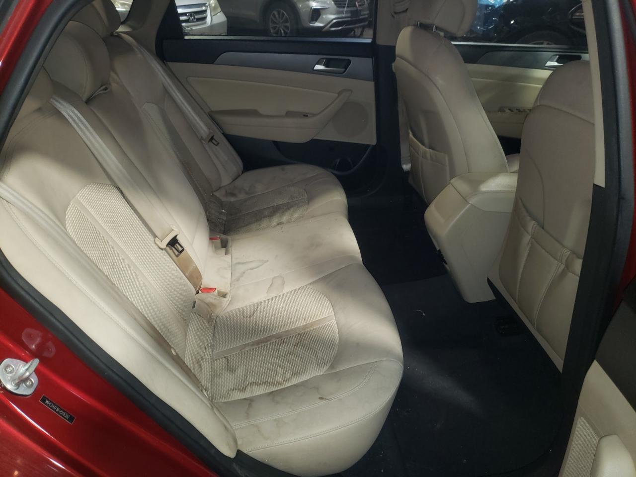 Photo 6 from auction – 2015 HYUNDAI SONATA SE with VIN 5NPE24AF8FH018302