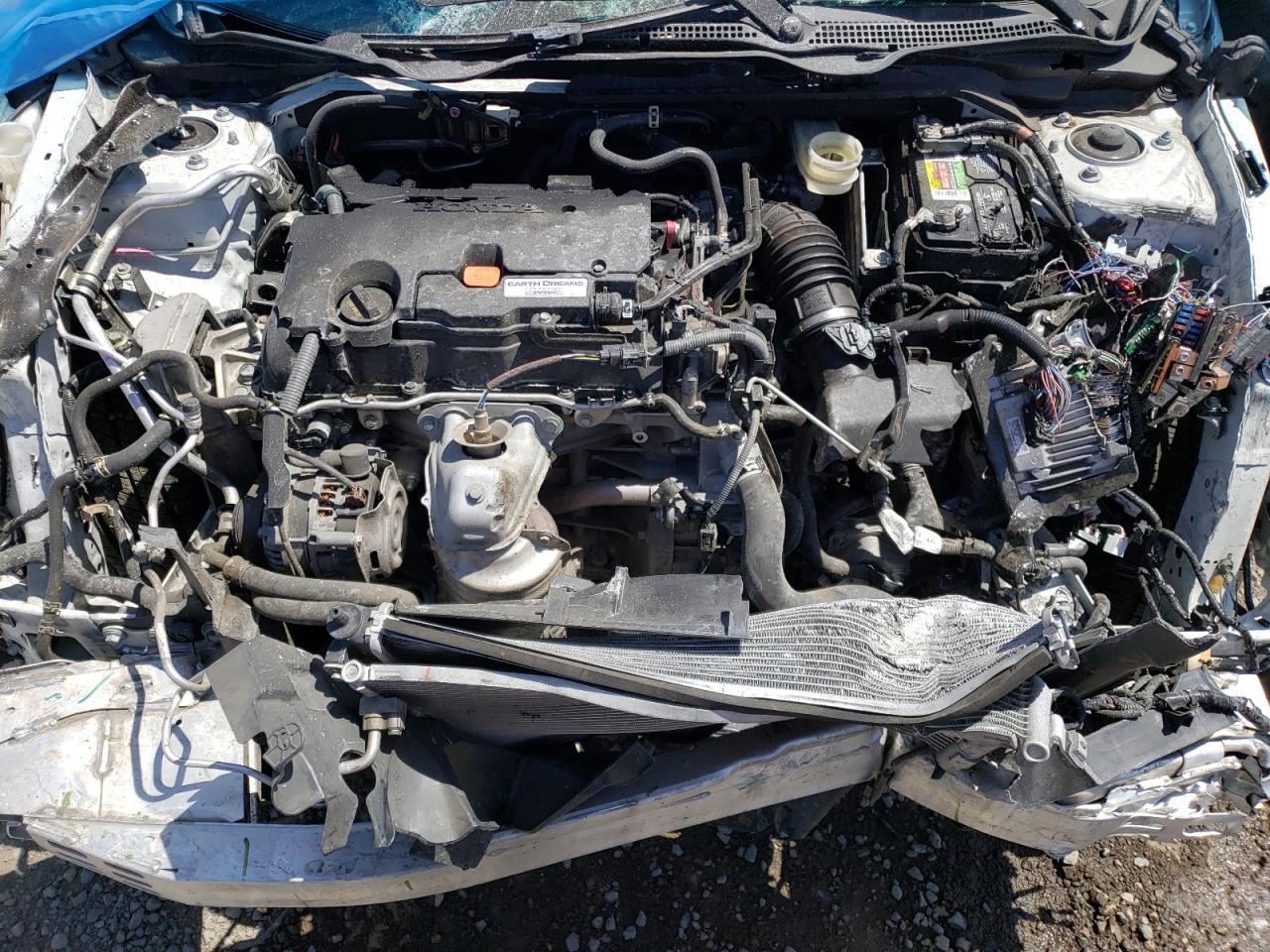 Photo 7 from auction – 2017 HONDA CIVIC EX with VIN 2HGFC2F77HH542397