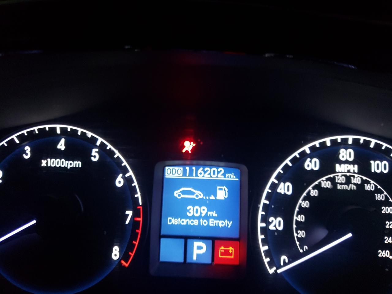 Photo 13 from auction – 2012 HYUNDAI GENESIS 3. with VIN KMHGC4DD3CU190895