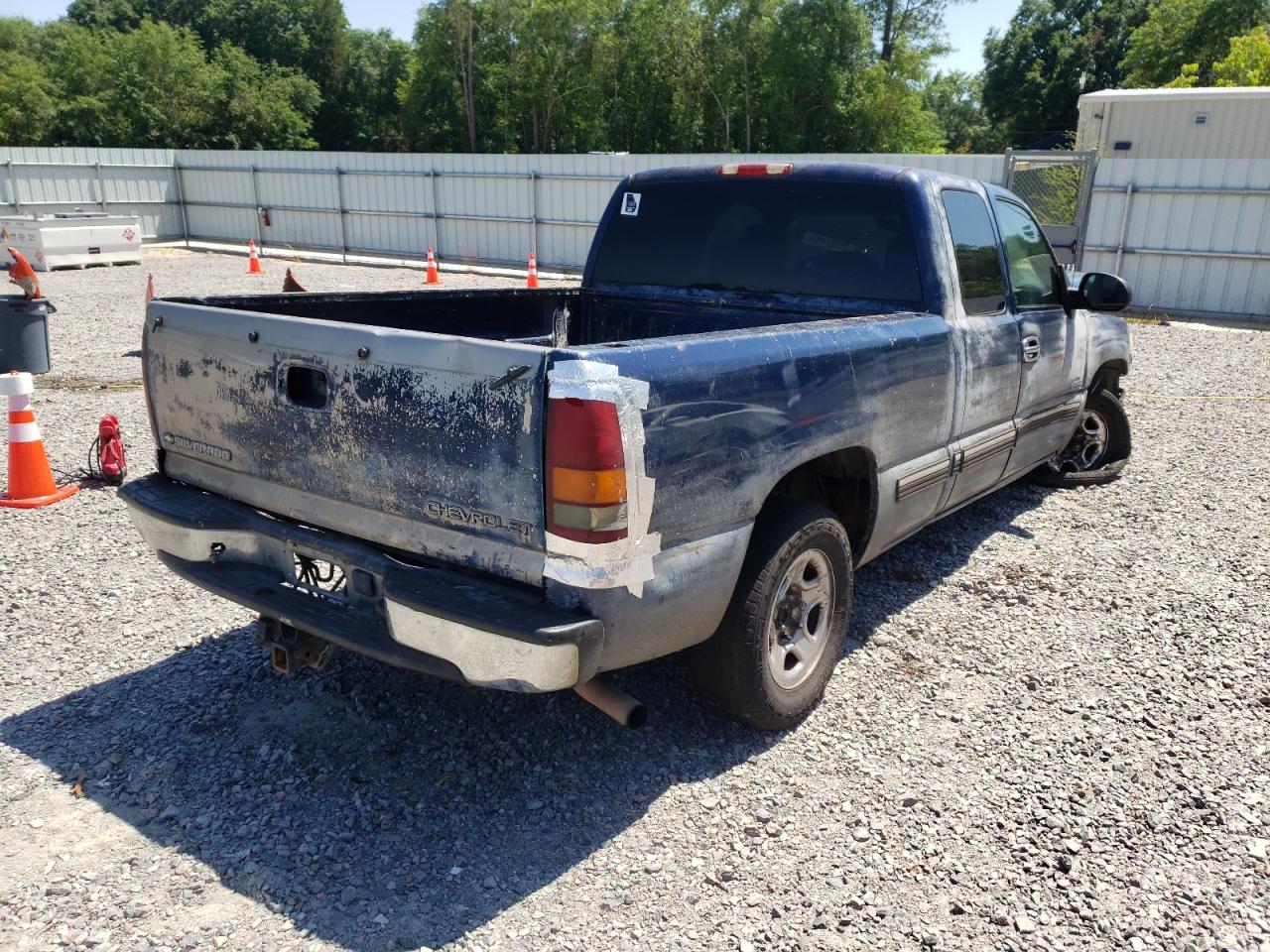 Photo 4 from auction – 2002 CHEVROLET SILVERADO with VIN 2GCEC19V421190782