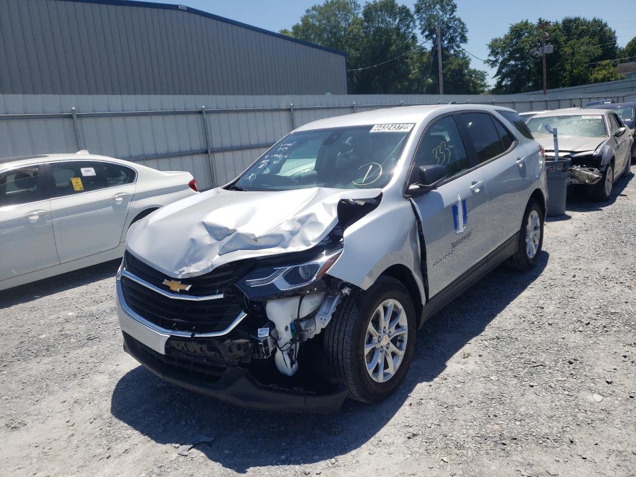 Photo 2 from auction – 2021 CHEVROLET EQUINOX with VIN 2GNAXFEV3M6162023