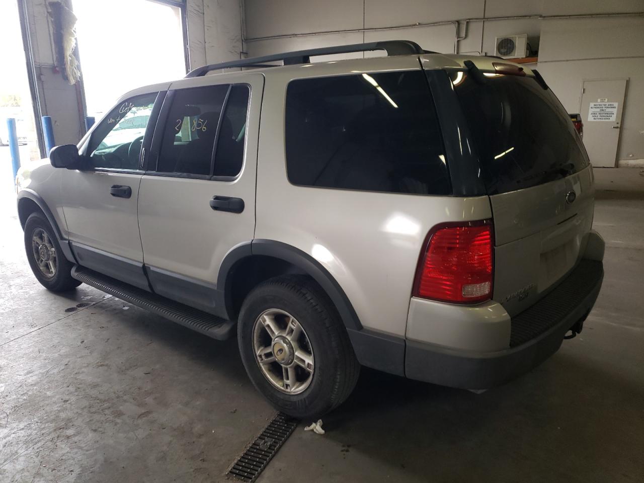Photo 13 from auction – 2003 FORD EXPLORER X with VIN 1FMZU73K93ZB38276