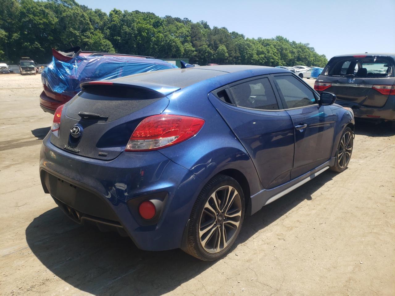 Photo 4 from auction – 2016 HYUNDAI VELOSTER T with VIN KMHTC6AE3GU275278
