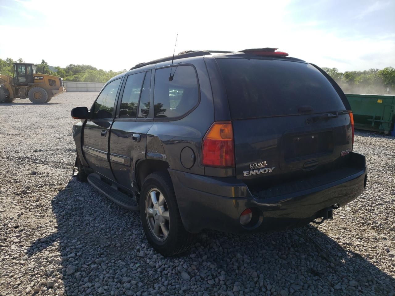 Photo 3 from auction – 2003 GMC ENVOY with VIN 1GKDS13S632216379