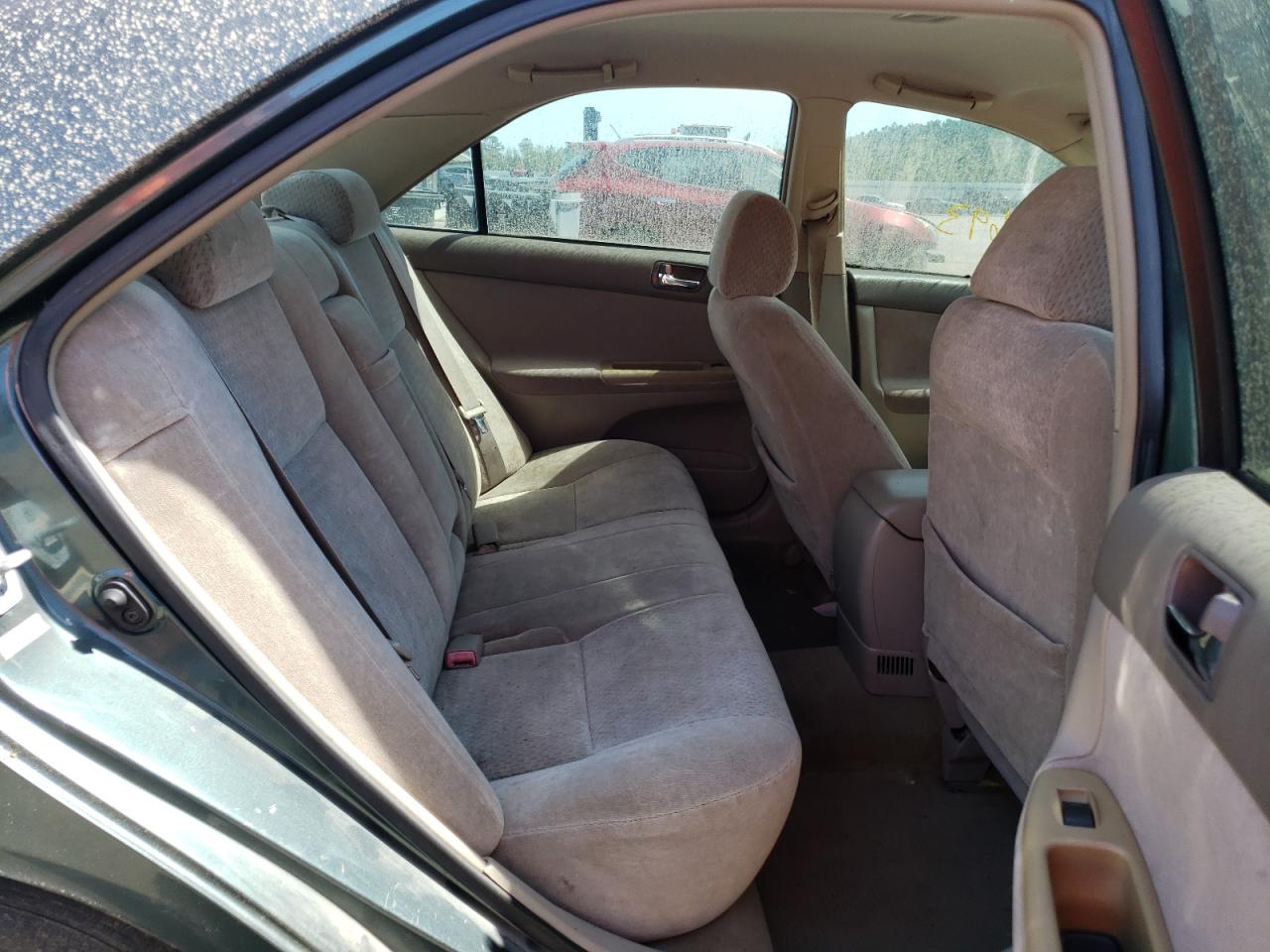 Photo 6 from auction – 2002 TOYOTA CAMRY LE with VIN 4T1BE32K42U504066