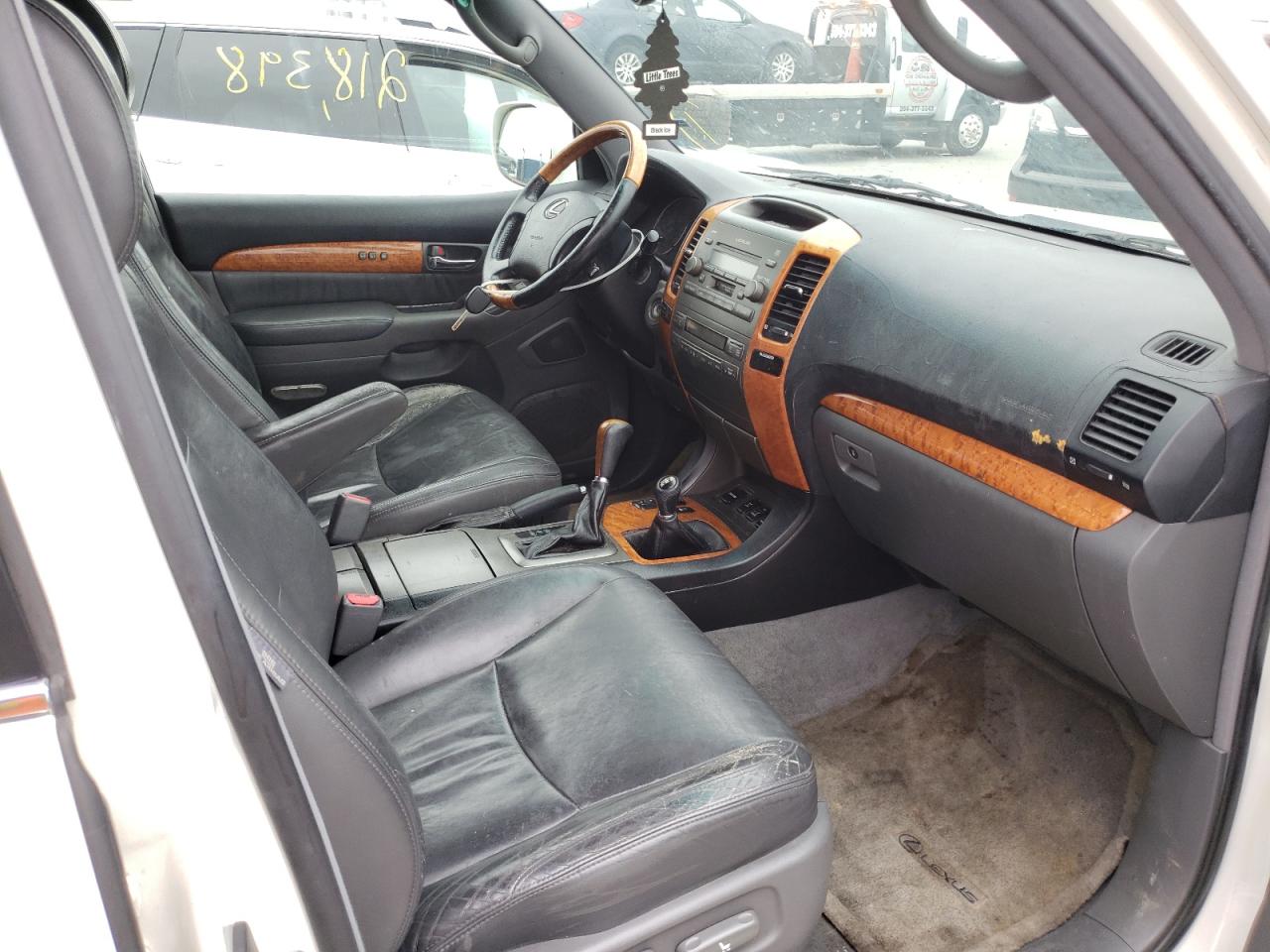 Photo 5 from auction – 2005 LEXUS GX 470 with VIN JTJBT20X650073368