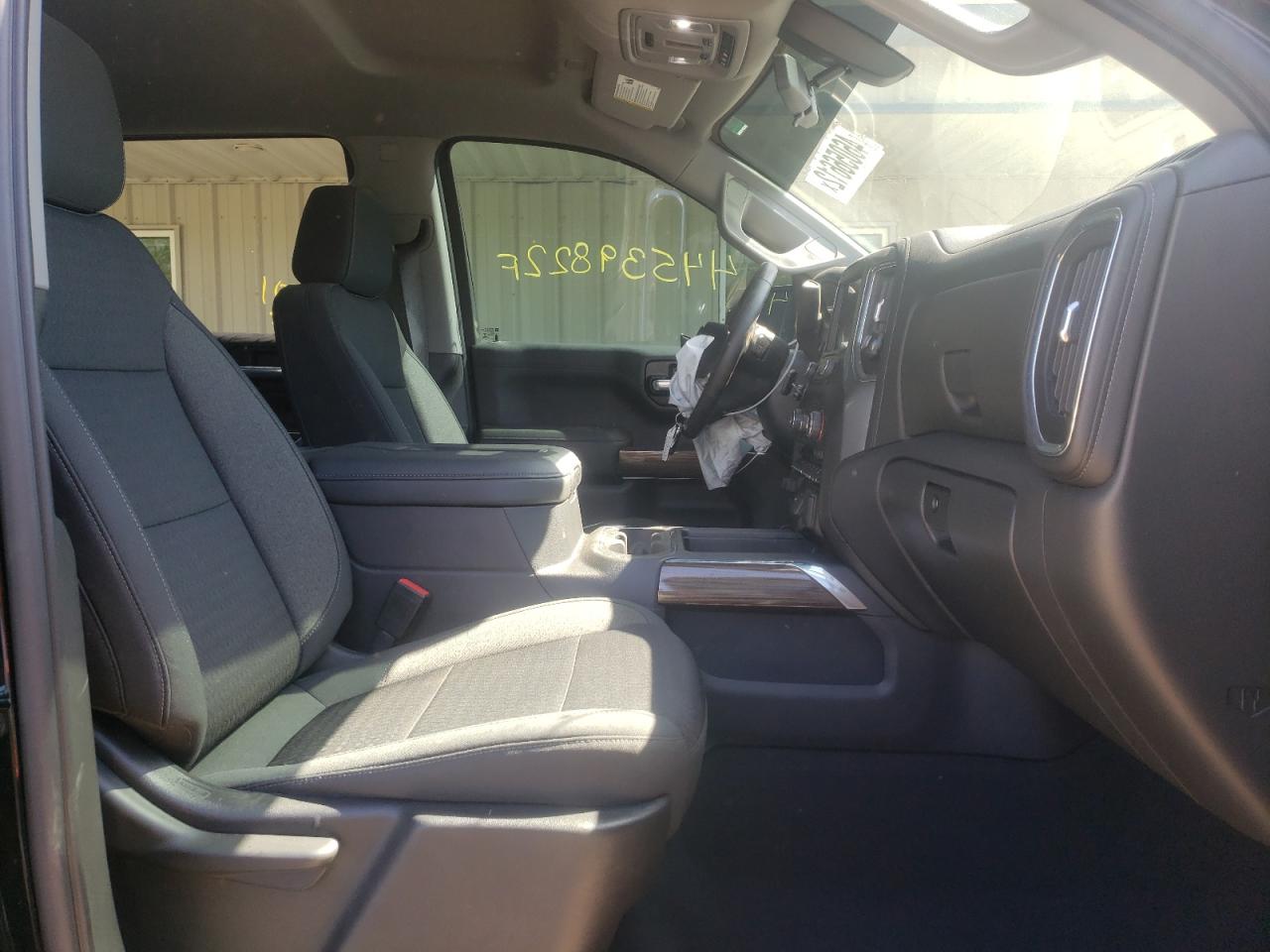 Photo 5 from auction – 2021 CHEVROLET SILVERADO with VIN 3GCPYFED5MG313472