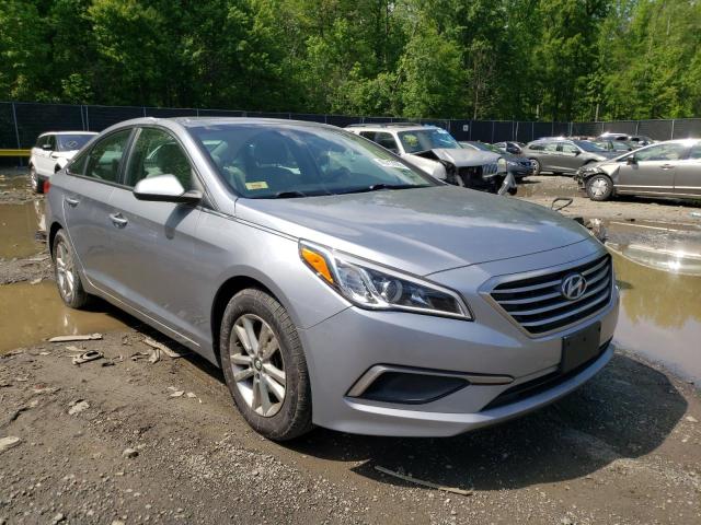 HYUNDAI SONATA SE 2017 with VIN 5NPE24AF2HH505627 - Photo from auction