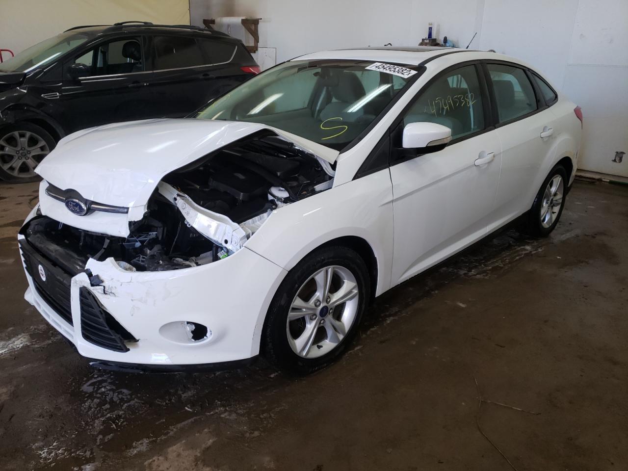 Photo 2 from auction – 2014 FORD FOCUS SE with VIN 1FADP3F28EL403503