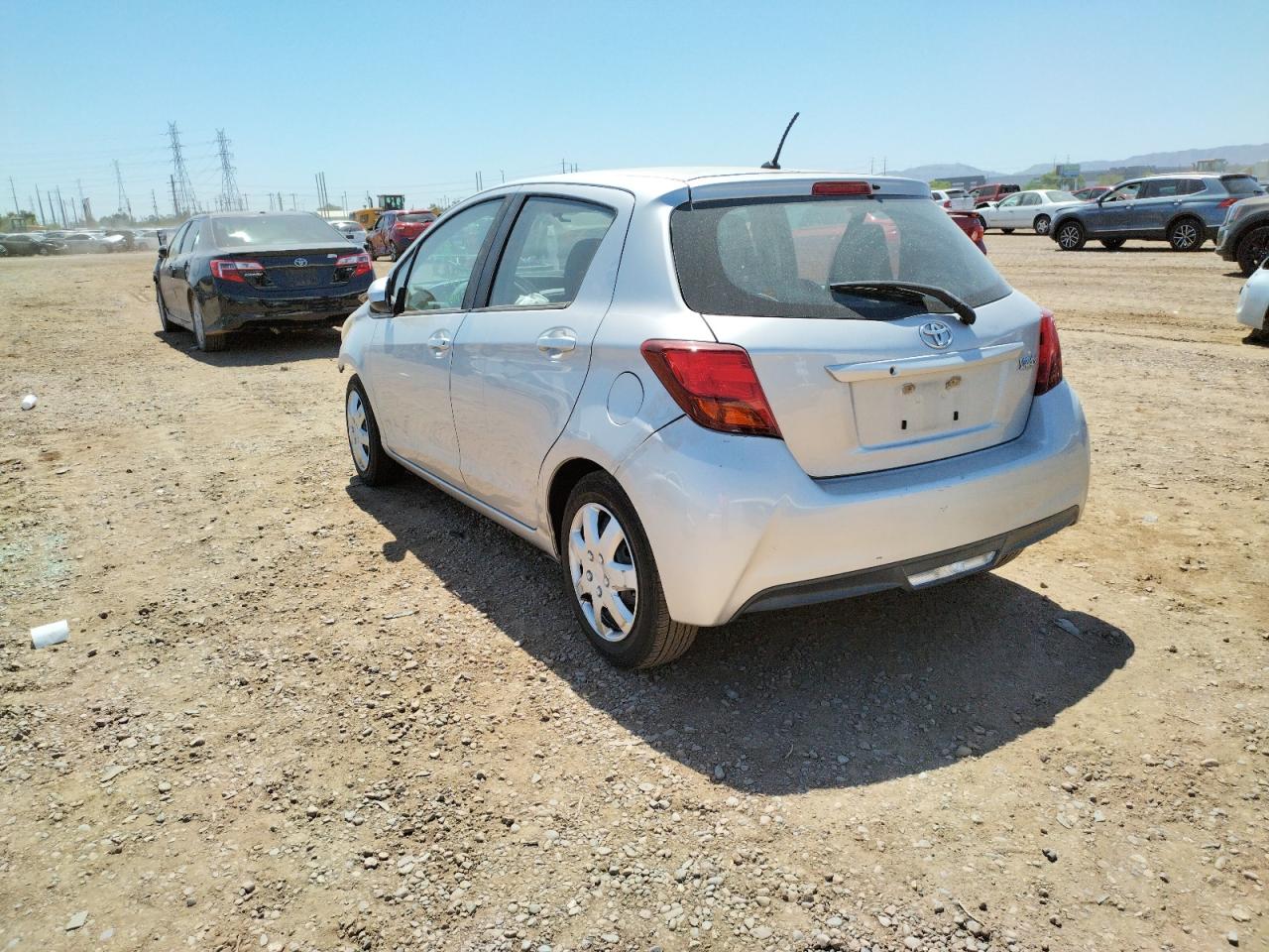 Photo 3 from auction – 2015 TOYOTA YARIS with VIN VNKKTUD32FA031126