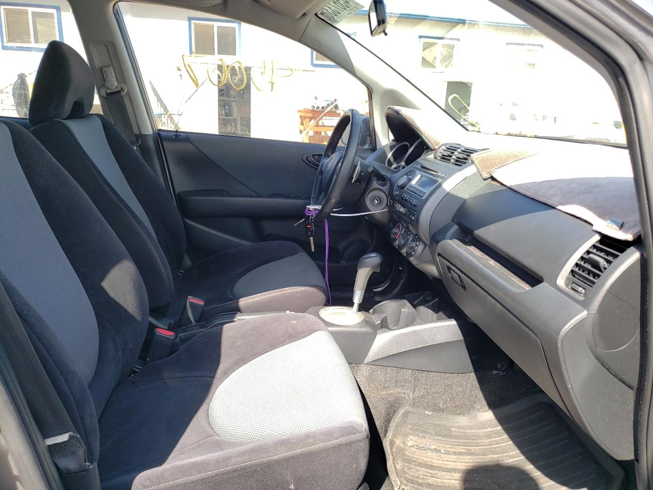 Photo 5 from auction – 2007 HONDA FIT S with VIN JHMGD38667S006671