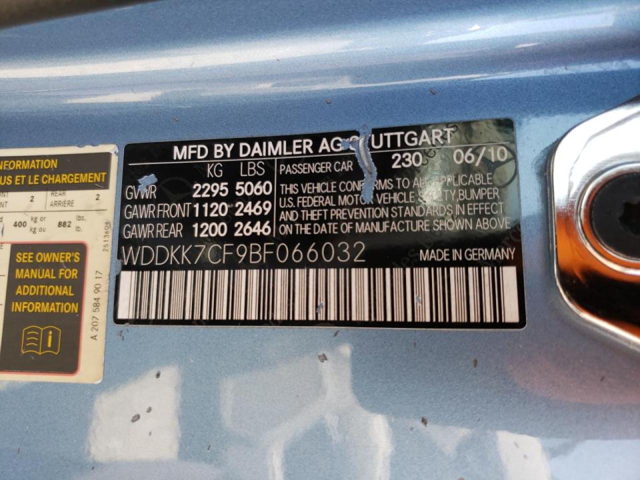 Photo 10 from auction – 2011 MERCEDES-BENZ E 550 with VIN WDDKK7CF9BF066032