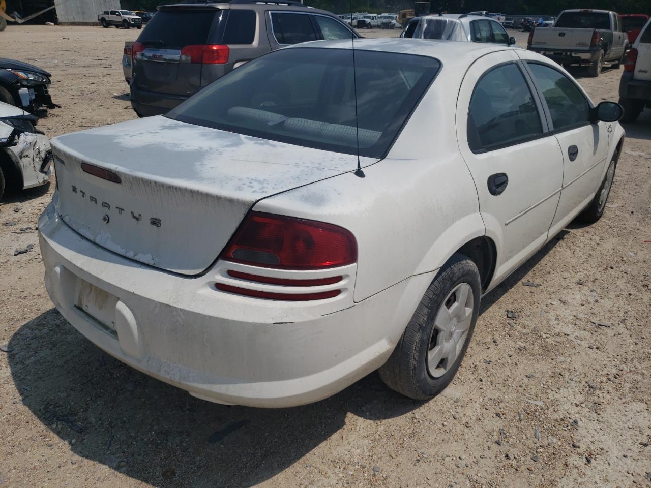 Photo 4 from auction – 2004 DODGE STRATUS SE with VIN 1B3EL36T24N354175