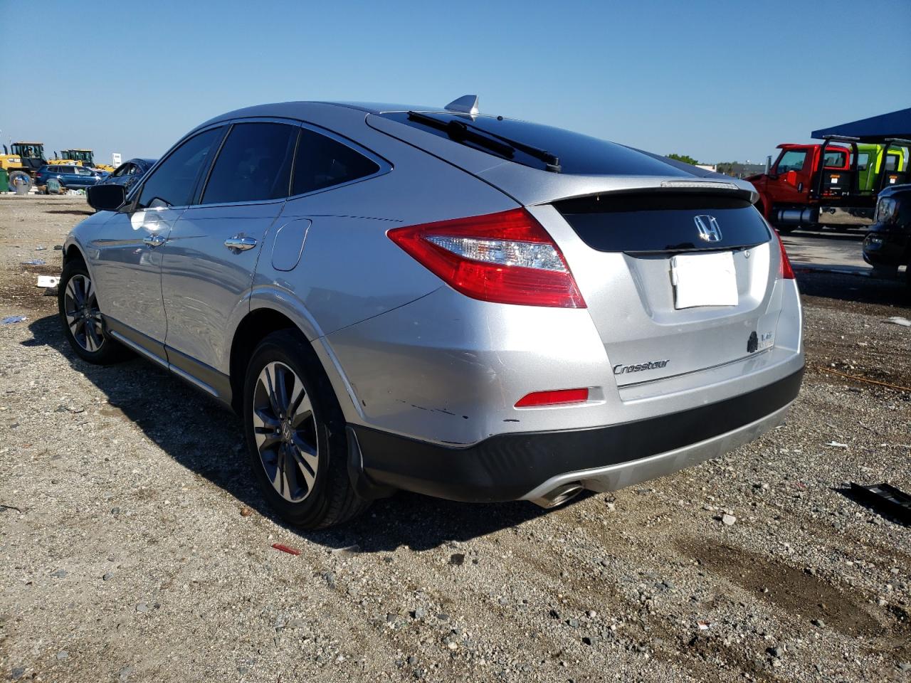 Photo 3 from auction – 2015 HONDA CROSSTOUR with VIN 5J6TF1H53FL001937